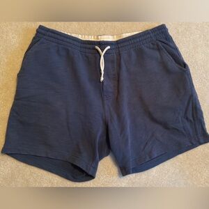 Men’s J.Crew Navy Dock Shorts Size medium 6 inch inseam